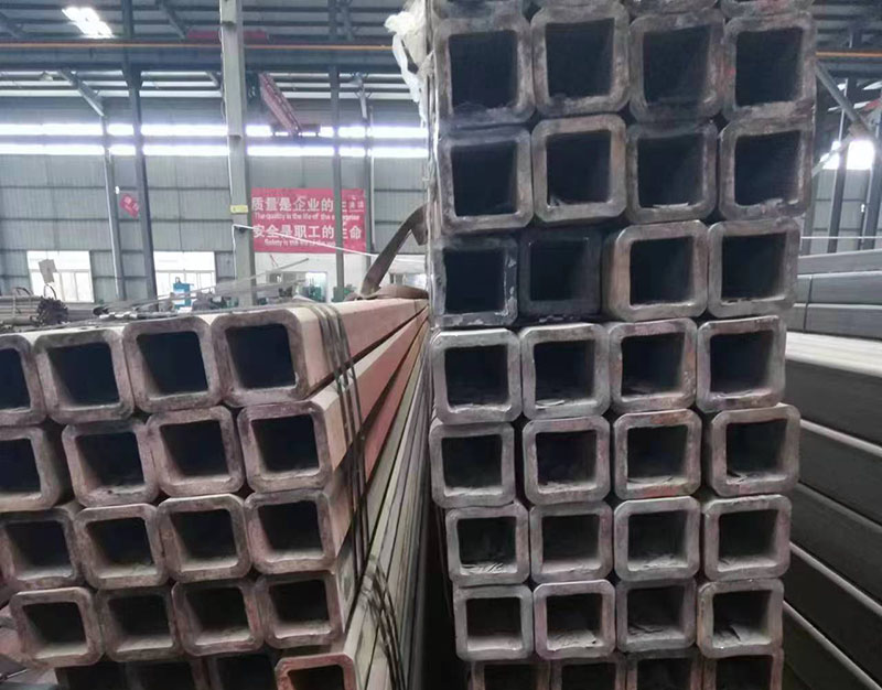 正阳无缝方管裂缝